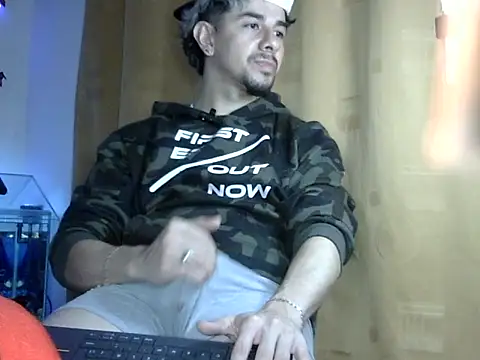 venusfranco 94 online show from February 23, 3:08 am