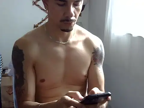 Snapshot of venusfranco_94 chatting on November 12, 11:47 am venusfranco 94 online show from November 12, 11:47 am