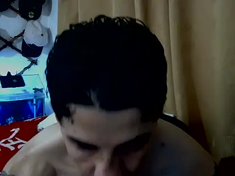 Snapshot of venusfranco_94 chatting on November 6, 12:47 am venusfranco 94 online show from November 6, 12:47 am