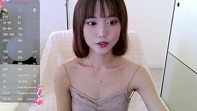 Snapshot of _misayu_99 chatting on February 10, 3:35 am  misayu 99 online show from February 10, 3:35 am