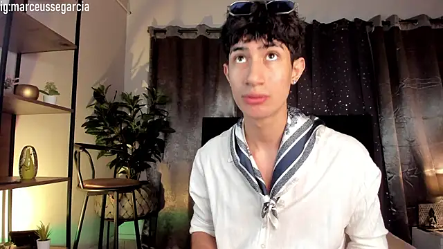 NovaaWheler online show from March 26, 11:52 am