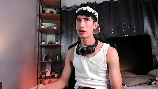 NovaaWheler online show from November 24, 7:14 pm