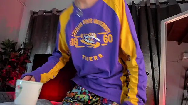 NovaaWheler online show from February 8, 12:03 pm