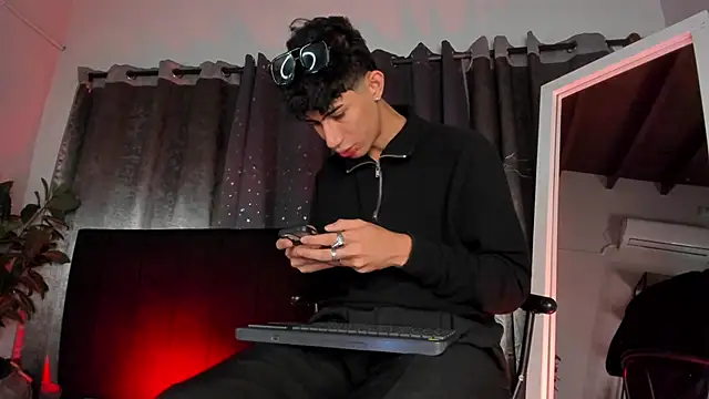 NovaaWheler online show from February 19, 12:24 pm