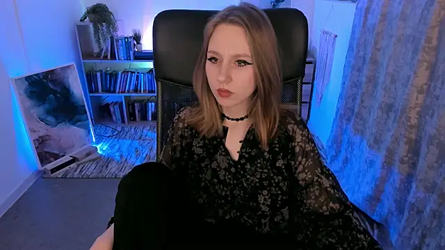 DariaTate online show from March 11, 6:30 pm