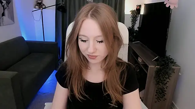 DariaTate online show from April 5, 9:27 am