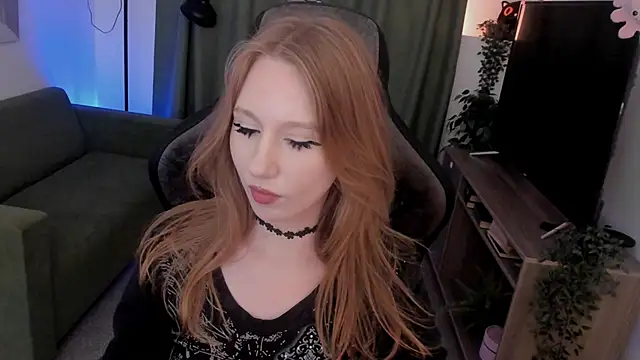 DariaTate online show from April 18, 12:18 pm