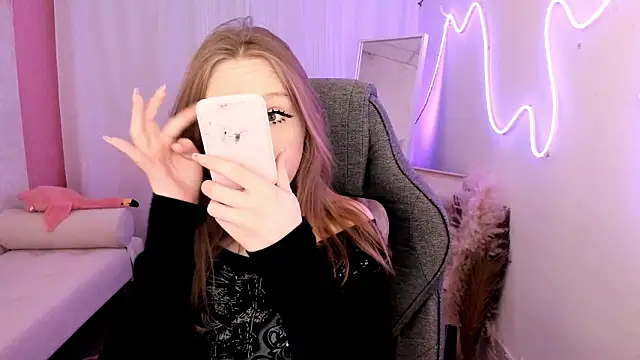 Snapshot of DariaTate chatting on March 3, 12:12 pm DariaTate online show from March 3, 12:12 pm