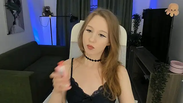 Snapshot of DariaTate chatting on June 14, 12:06 pm DariaTate online show from June 14, 12:06 pm