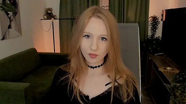 Snapshot of DariaTate chatting on May 22, 12:03 pm DariaTate online show from May 22, 12:03 pm