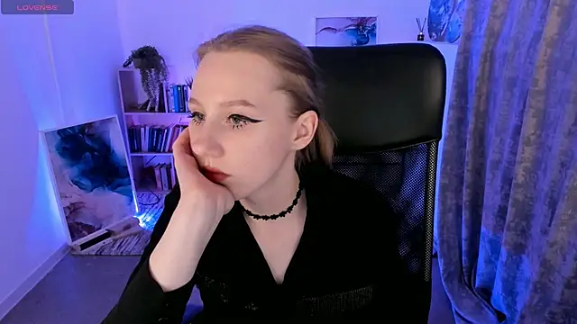 DariaTate online show from March 13, 9:26 pm