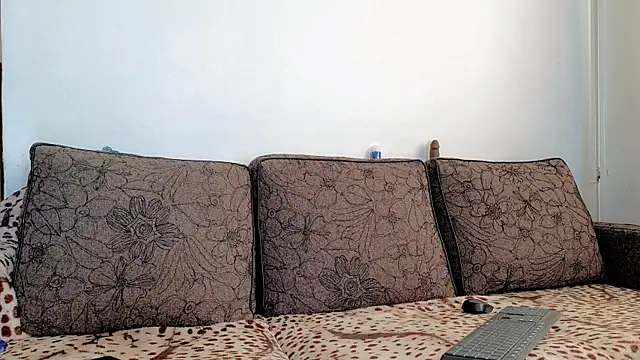 ChristiHanson online show from October 31, 12:13 pm