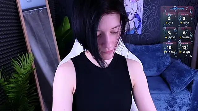 roxy riot  online show from February 7, 1:24 am