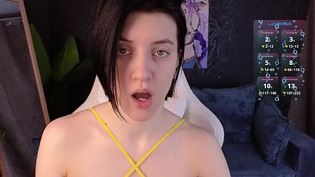 roxy riot  online show from January 13, 1:31 am