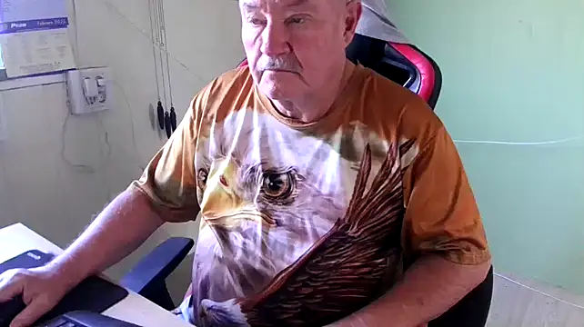 Hotfire-112 online show from February 13, 11:39 am