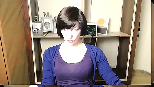  AngeliaFlow  online show from June 1, 8:03 am