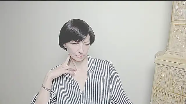Snapshot of _AngeliaFlow_ chatting on March 11, 7:14 am AngeliaFlow online show from March 11, 7:14 am