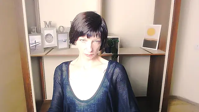 Snapshot of _AngeliaFlow_ chatting on September 10, 5:50 am AngeliaFlow online show from September 10, 5:50 am