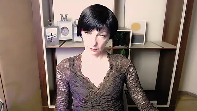  AngeliaFlow  online show from December 19, 7:44 am