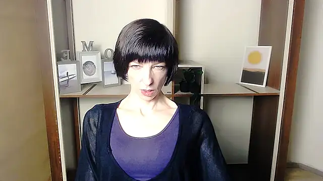 Snapshot of _AngeliaFlow_ chatting on September 19, 6:17 am AngeliaFlow online show from September 19, 6:17 am