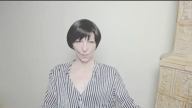 Snapshot of _AngeliaFlow_ chatting on March 10, 7:55 am AngeliaFlow online show from March 10, 7:55 am