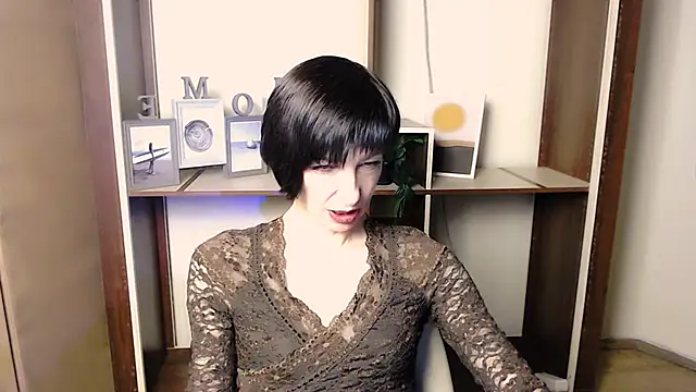  AngeliaFlow  online show from November 29, 8:14 am