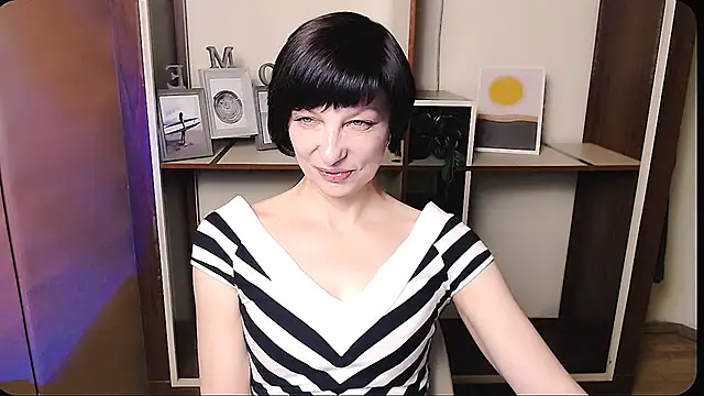  AngeliaFlow  online show from March 24, 11:32 am