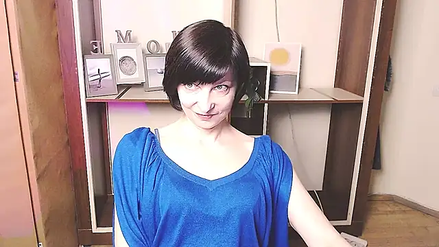  AngeliaFlow  online show from April 21, 8:32 am