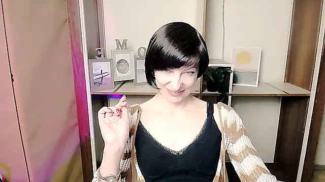  AngeliaFlow  online show from February 5, 9:16 am