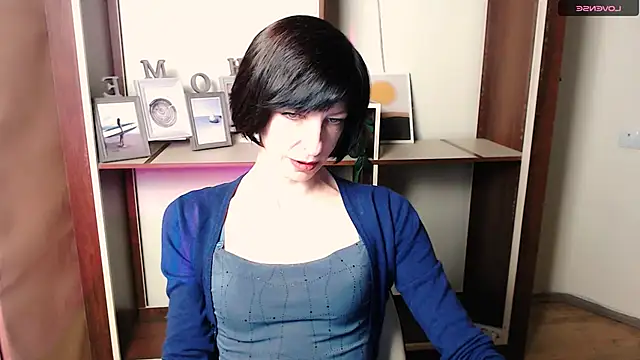  AngeliaFlow  online show from October 28, 7:29 am