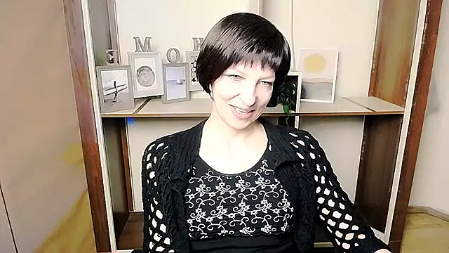  AngeliaFlow  online show from February 19, 8:22 am