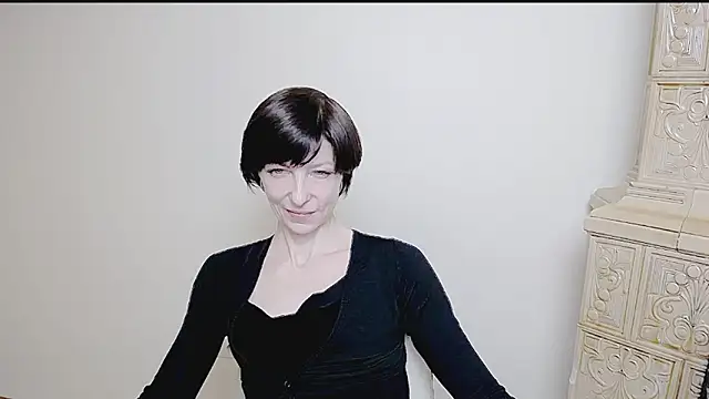 Snapshot of _AngeliaFlow_ chatting on March 18, 10:17 am AngeliaFlow online show from March 18, 10:17 am