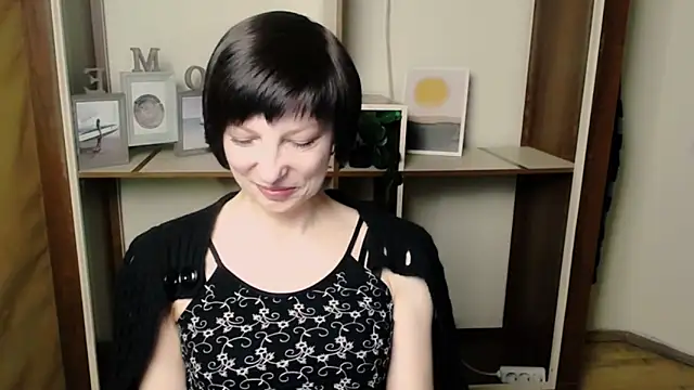  AngeliaFlow  online show from March 11, 8:19 am