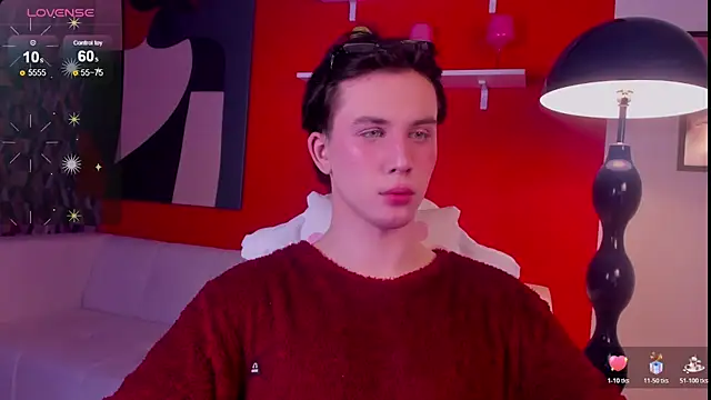 Snapshot of AdrianoAubert chatting on November 22, 3:33 pm AdrianoAubert online show from November 22, 3:33 pm