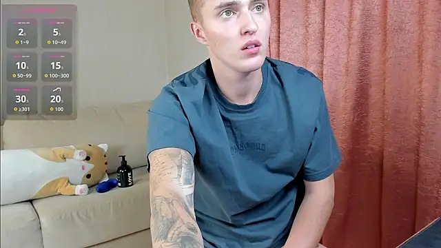 crazybottom99 online show from January 13, 6:56 pm