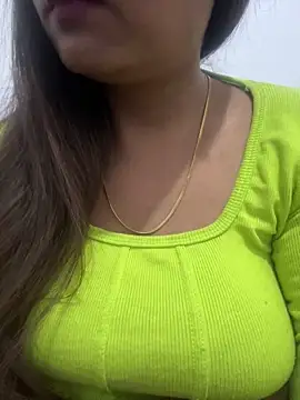 Deepcha1991 online show from March 7, 10:54 pm