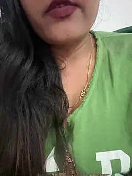 Deepcha1991 online show from April 17, 11:51 pm