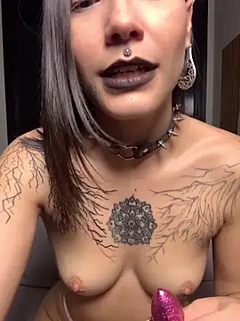 nickelfie online show from June 21, 3:18 pm