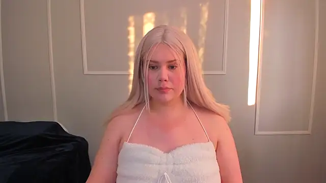 Snapshot of _leana_ chatting on November 27, 1:00 pm leana online show from November 27, 1:00 pm