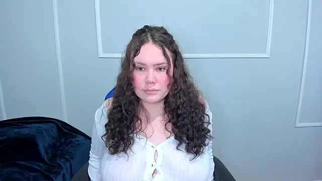 leana  online show from May 14, 5:32 pm