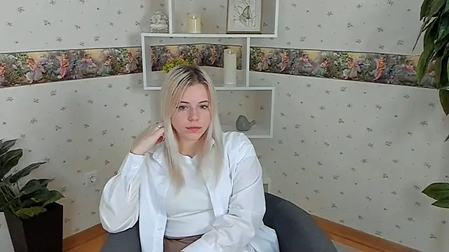 Snapshot of MarianAytes chatting on February 6, 5:40 pm MarianAytes online show from February 6, 5:40 pm
