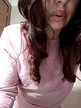 bambolina sexy1985 online show from April 22, 8:48 pm