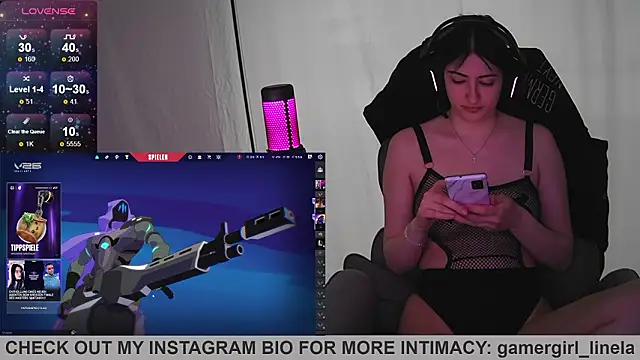 Gamergirl-Linela online show from March 14, 4:24 pm