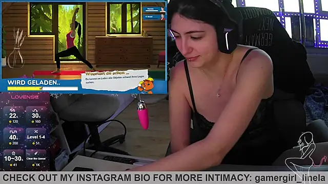 Snapshot of Gamergirl-Linela chatting on December 18, 7:57 am Gamergirl-Linela online show from December 18, 7:57 am