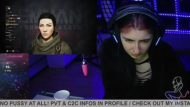 Snapshot of Gamergirl-Linela chatting on March 19, 1:32 am Gamergirl-Linela online show from March 19, 1:32 am