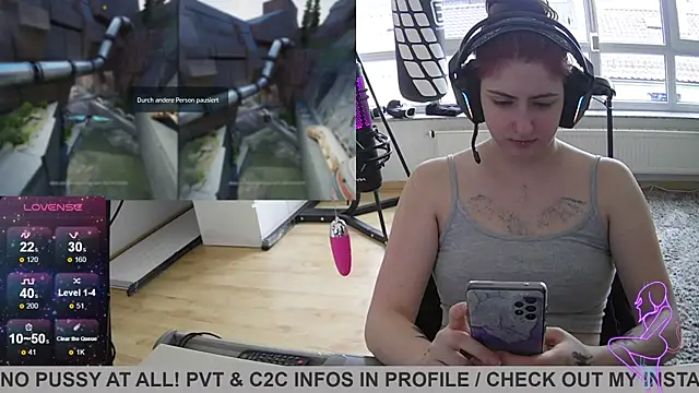 Snapshot of Gamergirl-Linela chatting on March 13, 10:26 am Gamergirl-Linela online show from March 13, 10:26 am