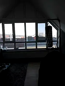 Snapshot of Gamergirl-Linela chatting on March 5, 3:29 pm Gamergirl-Linela online show from March 5, 3:29 pm