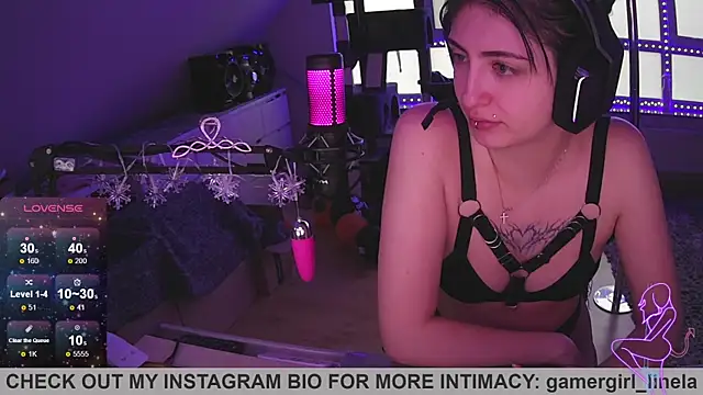 Gamergirl-Linela online show from November 9, 2:10 pm