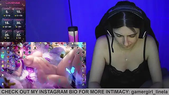 Snapshot of Gamergirl-Linela chatting on February 1, 10:30 pm Gamergirl-Linela online show from February 1, 10:30 pm