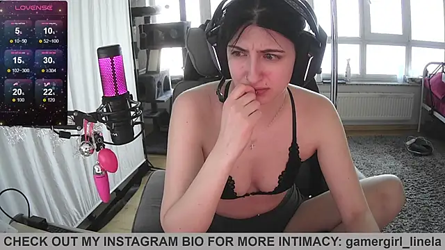 Gamergirl-Linela online show from April 8, 3:46 pm